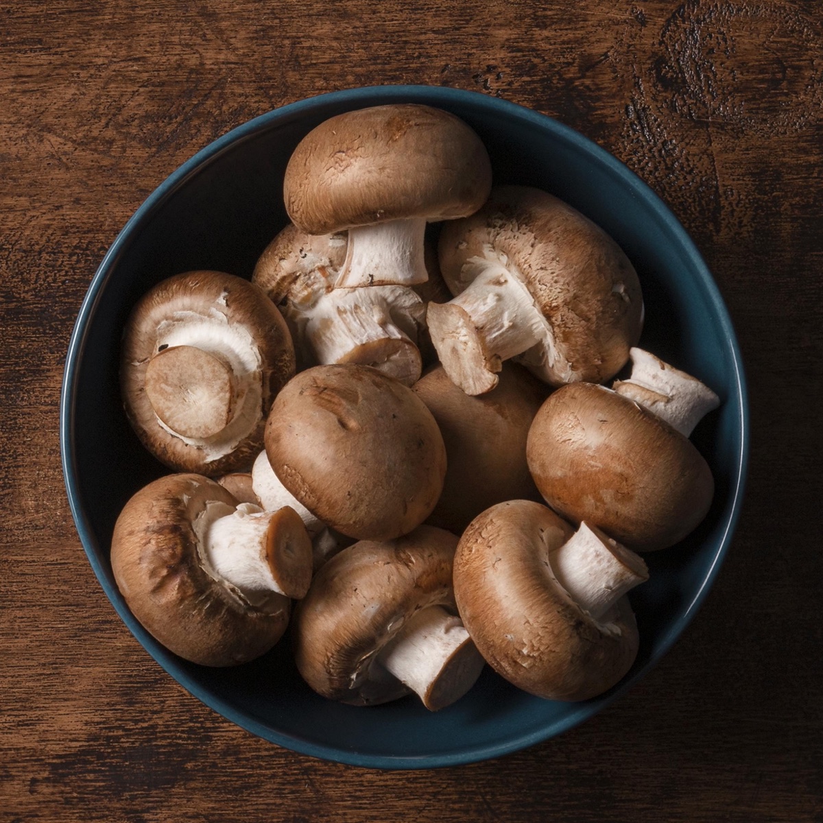 Button and crimini mushrooms